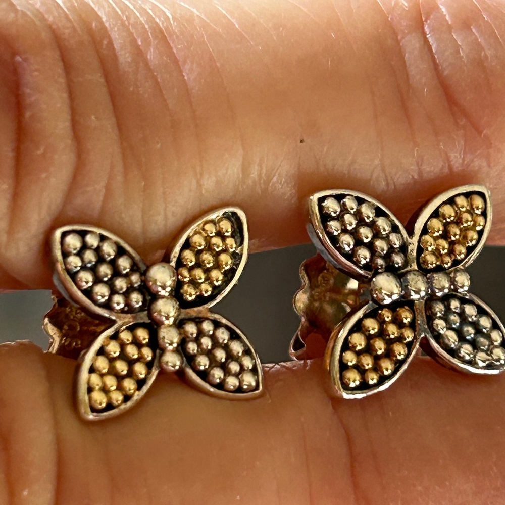 Logos butterfly earrings, exquisite .925 silver and 18 karat yellow gold.